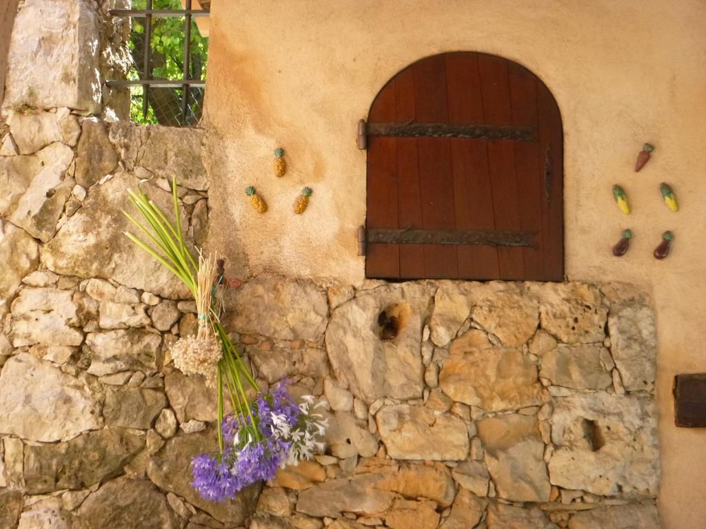 Mas De Vence - Hotel-Restaurant Exteriör bild
