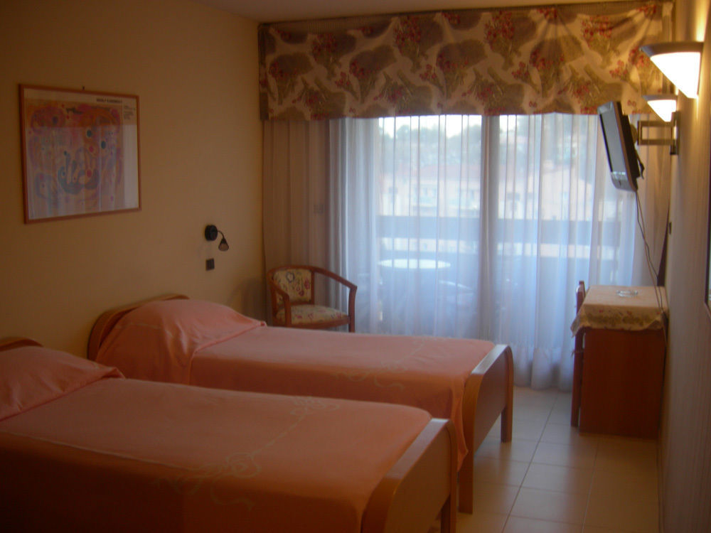 Mas De Vence - Hotel-Restaurant Exteriör bild